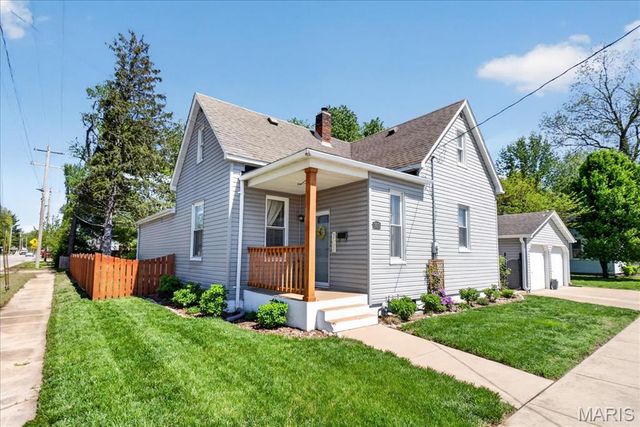 303 E Church Street, Mascoutah, IL 62258