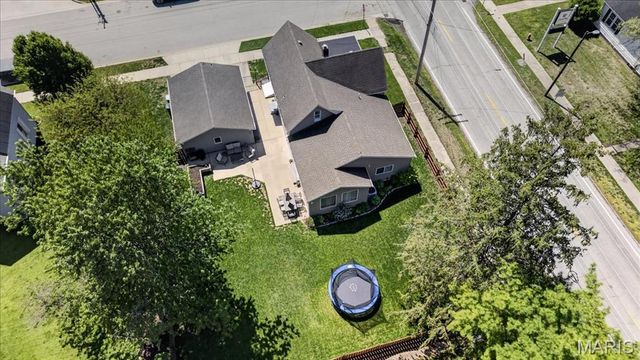 303 E Church Street, Mascoutah, IL 62258