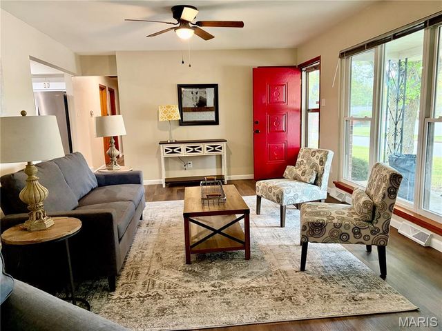 76 Ruth Drive, St Charles, MO 63301