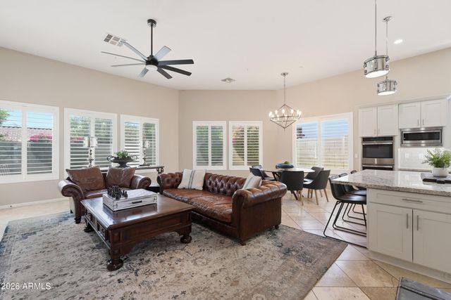 7673 E CALLE DE LAS BRISAS --, Scottsdale, AZ 85255