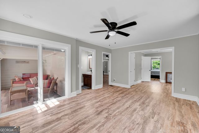 1472 Hollywood Hwy, Clarkesville, GA 30523