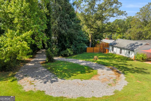 1472 Hollywood Hwy, Clarkesville, GA 30523