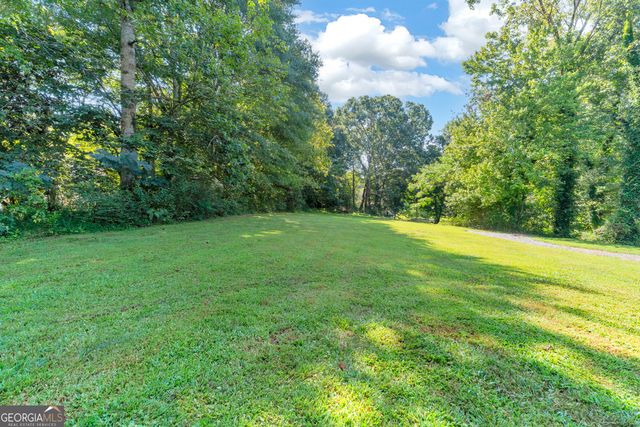 1472 Hollywood Hwy, Clarkesville, GA 30523