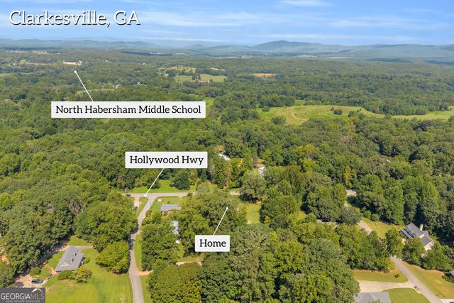 1472 Hollywood Hwy, Clarkesville, GA 30523