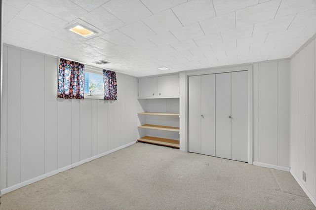 5402 SW 8th Street, Des Moines, IA 50315