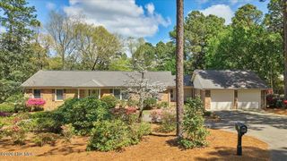 852 Barber Road, Southern Pines, NC 28387