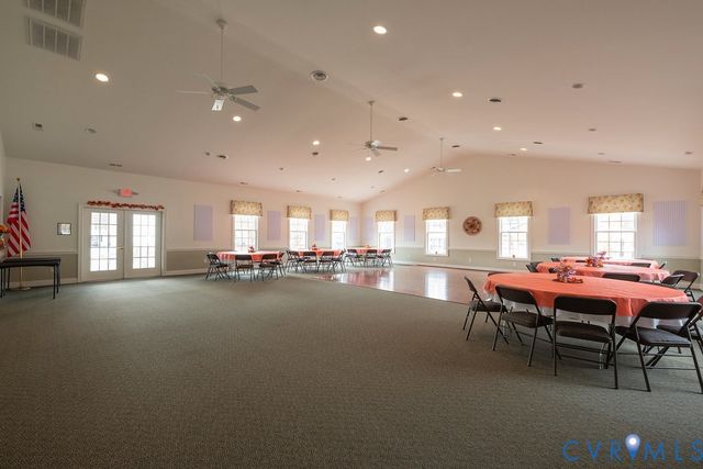 10108 Forrest Patch Dr, Mechanicsville, VA 23116