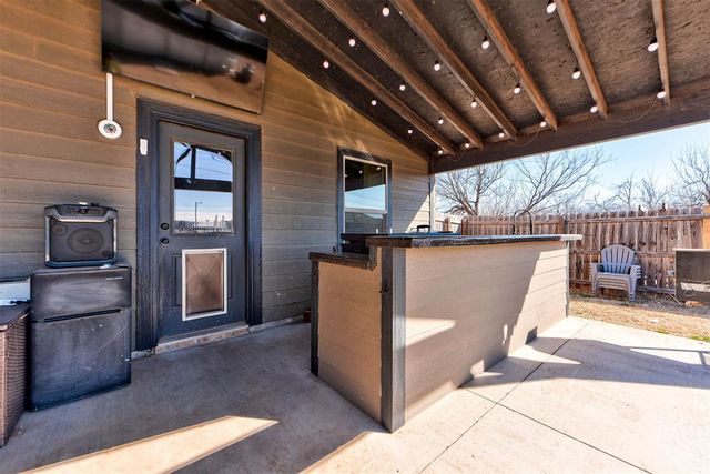 2001 Scarlet Circle, El Reno, OK 73036