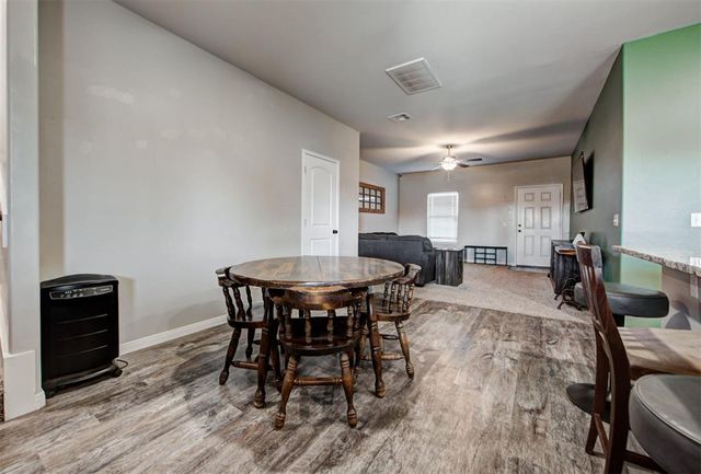 2001 Scarlet Circle, El Reno, OK 73036