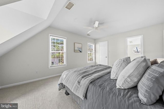 9101 BLUE JUG LNDG, Burke, VA 22015