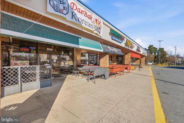 9101 BLUE JUG LNDG, Burke, VA 22015