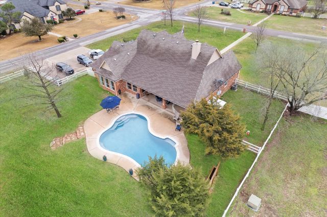1801 Highland Springs Drive, Haslet, TX 76052