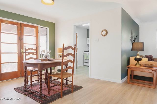 4455 E Whitman Street, Tucson, AZ 85711
