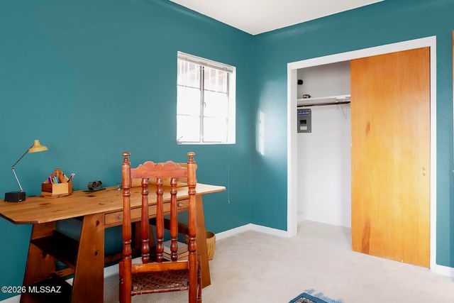 4455 E Whitman Street, Tucson, AZ 85711