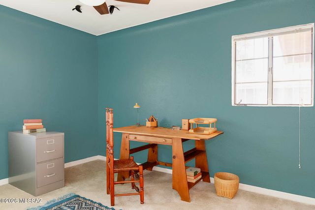 4455 E Whitman Street, Tucson, AZ 85711
