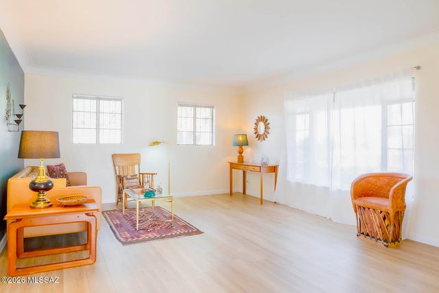 4455 E Whitman Street, Tucson, AZ 85711