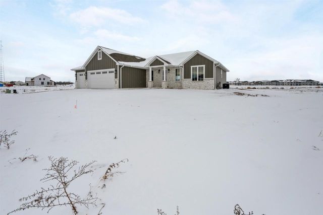 287 KERRIGAN DRIVE, Wrightstown, WI 54180