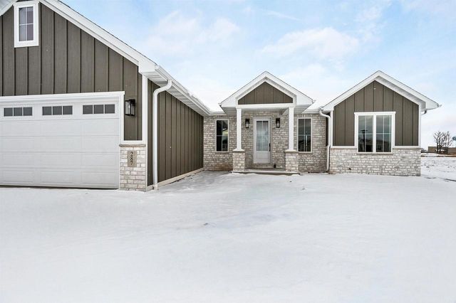 287 KERRIGAN DRIVE, Wrightstown, WI 54180