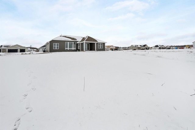 287 KERRIGAN DRIVE, Wrightstown, WI 54180