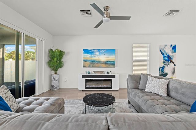 4327 REISSWOOD LOOP, Palmetto, FL 34221