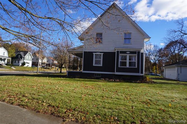 971 N Chevrolet Avenue, Flint, MI 48504