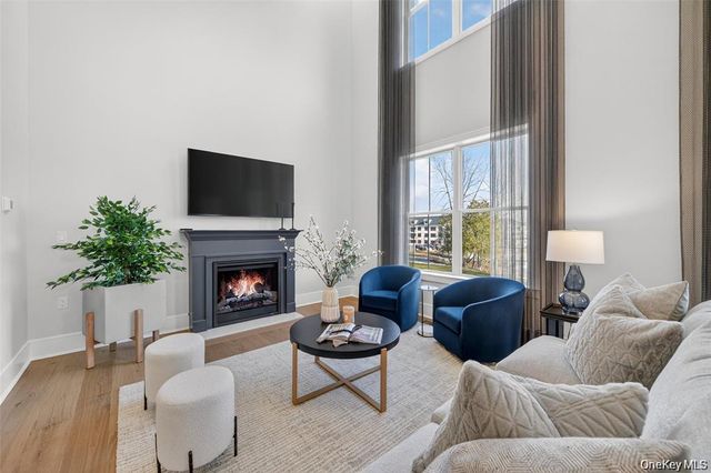 1826 Soundview Court, Yorktown Heights, NY 10598