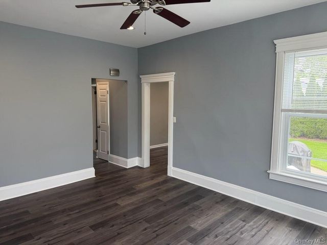 671 Main Street 1, Farmingdale, NY 11735