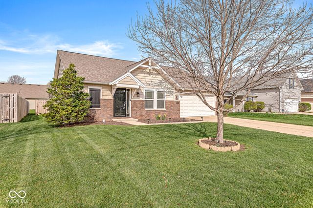 6178 N Woodhaven Drive, Mccordsville, IN 46055