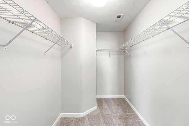 6178 N Woodhaven Drive, Mccordsville, IN 46055