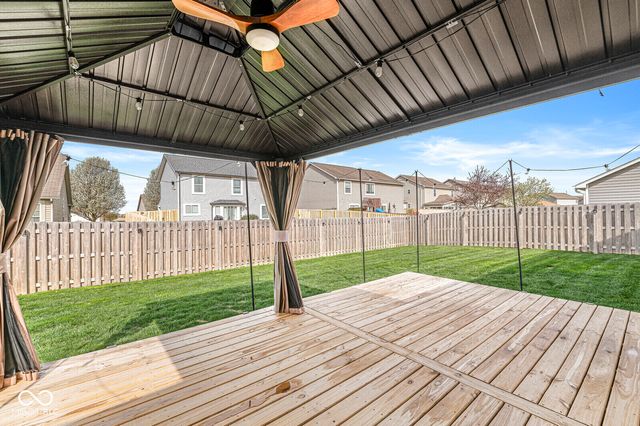 6178 N Woodhaven Drive, Mccordsville, IN 46055