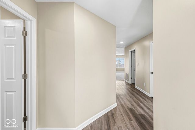 6178 N Woodhaven Drive, Mccordsville, IN 46055