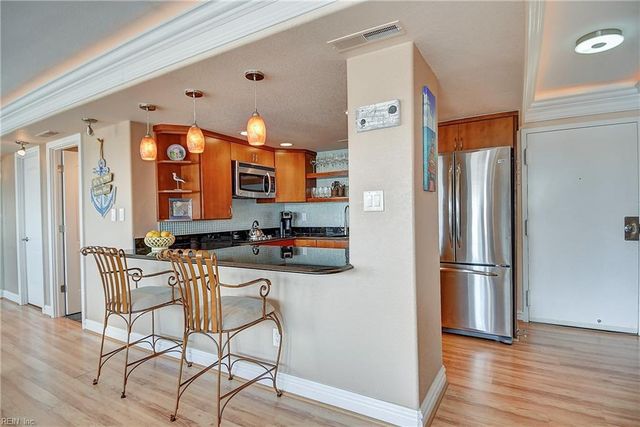 500 Pacific Ave Unit 908, Virginia Beach, VA 23451