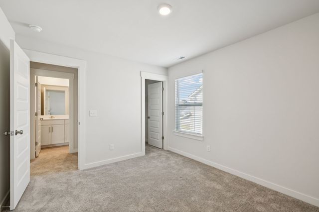 120 Ravens Crest Ave, Mount Juliet, TN 37122