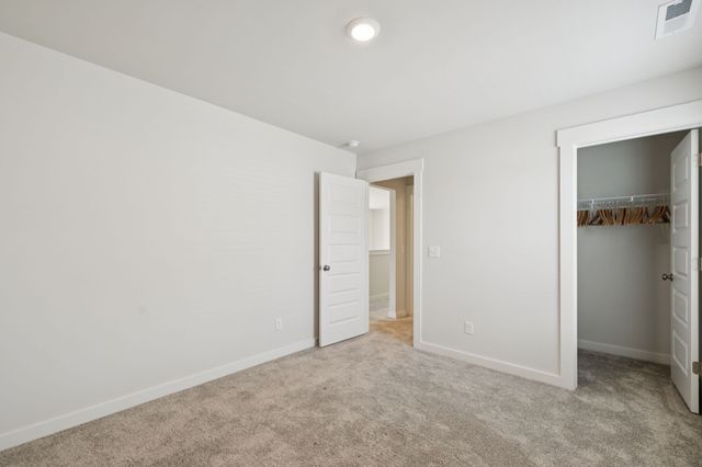 120 Ravens Crest Ave, Mount Juliet, TN 37122