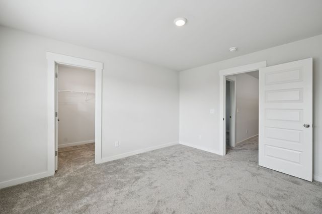 120 Ravens Crest Ave, Mount Juliet, TN 37122