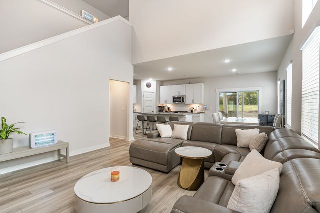 120 Ravens Crest Ave, Mount Juliet, TN 37122