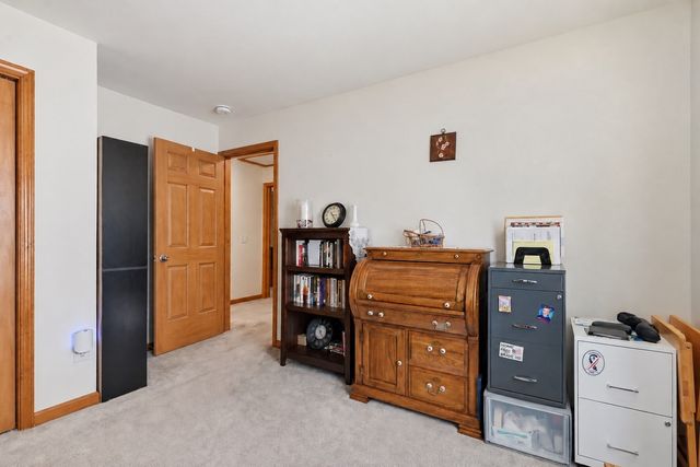 36 Ludlow Road, Chicopee, MA 01020