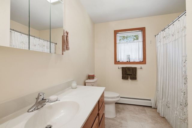 36 Ludlow Road, Chicopee, MA 01020