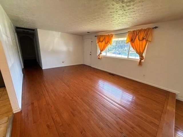 3318 Miriam Drive S, Columbus, OH 43204