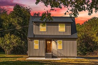 5162 Vrooman Road, Jackson, MI 49201