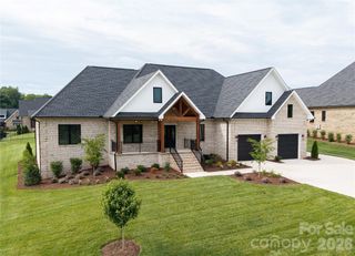2927 Tavistock Lane, Lincolnton, NC 28092