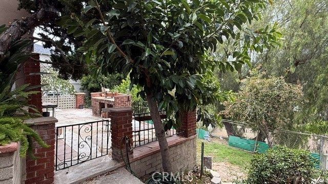 2202 Fair Oak View Terrace 2204, Los Angeles, CA 90039