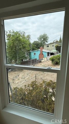 2202 Fair Oak View Terrace 2204, Los Angeles, CA 90039