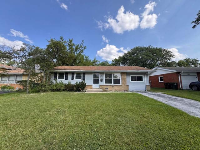 3312 Maple Lane, Hazel Crest, IL 60429
