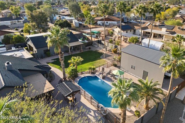 2352 E FLORIAN Circle, Mesa, AZ 85204