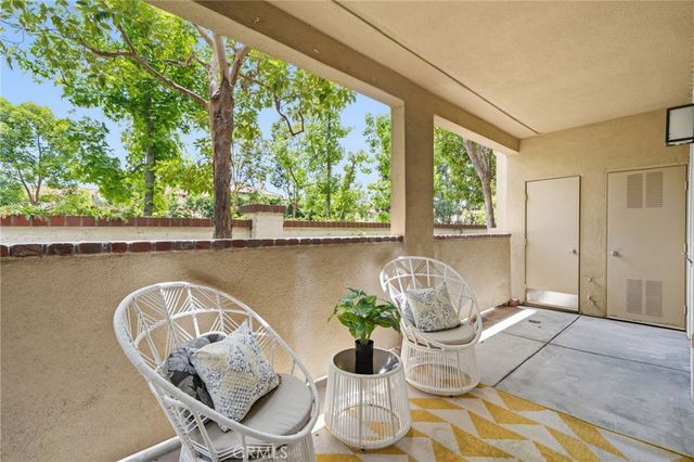 225 Gallery, Tustin, CA 92782