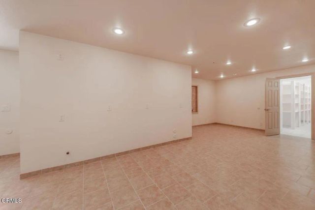 2999 Valley Meadow Drive, Oak View, CA 93022