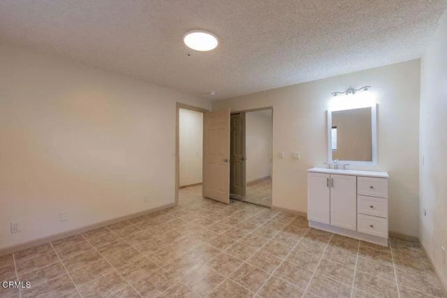 2999 Valley Meadow Drive, Oak View, CA 93022