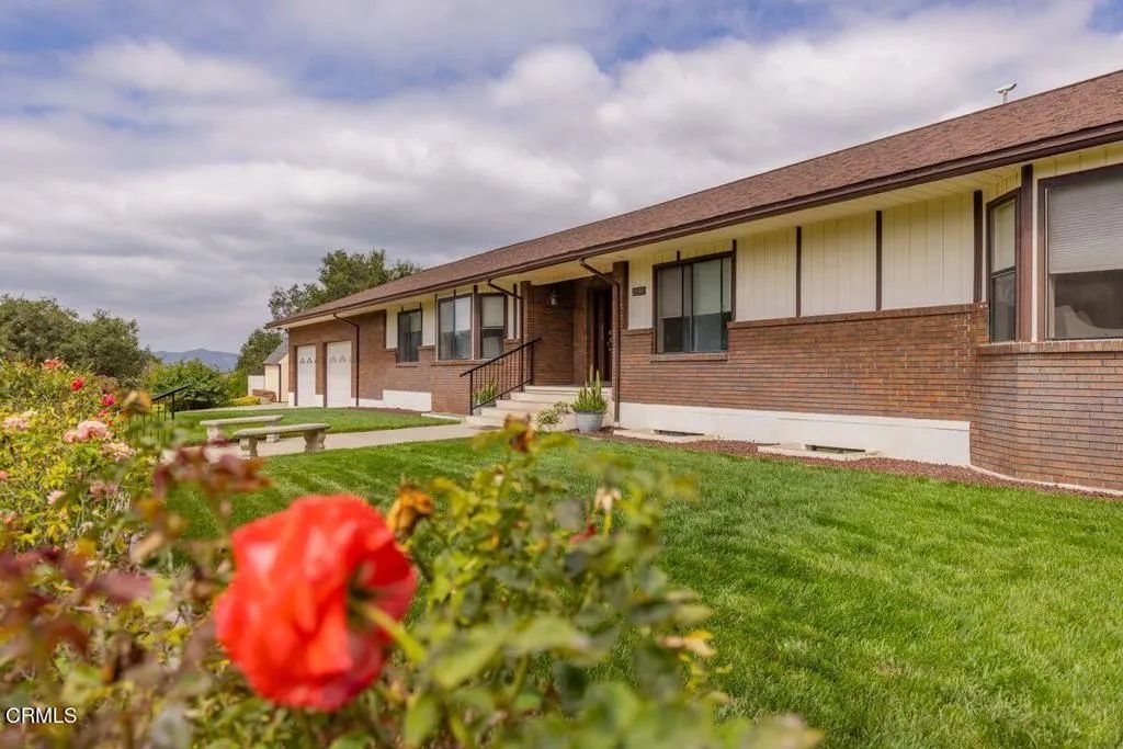 2999 Valley Meadow Drive, Oak View, CA 93022
