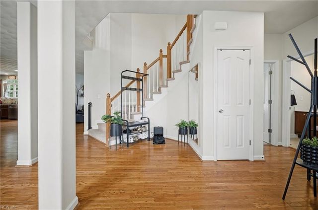 237 Castleberry DR, Chesapeake, VA 23322